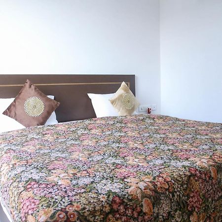 Aradhana'S Home Stay Агра Экстерьер фото