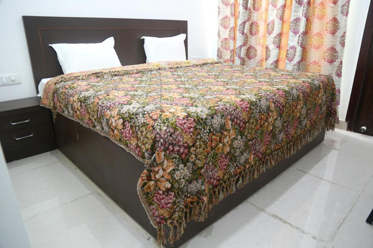 Aradhana'S Home Stay Агра Экстерьер фото